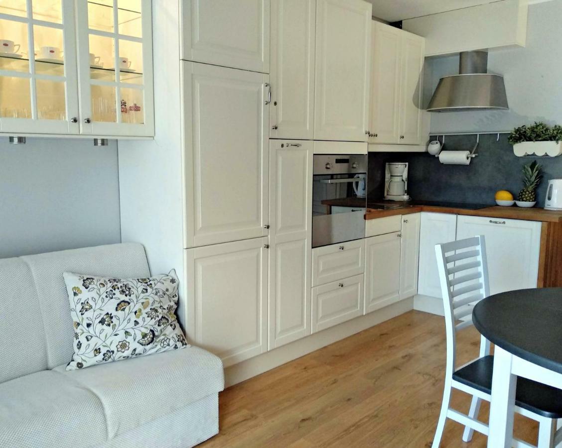 Rodzinny 200m Do Morza Apartment